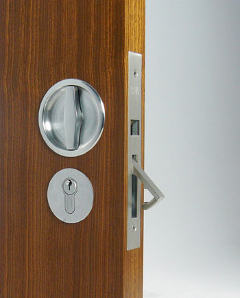 CL100 ADA Lever Sliding Door Handle With Lock