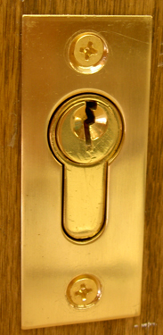 keyed pocket door